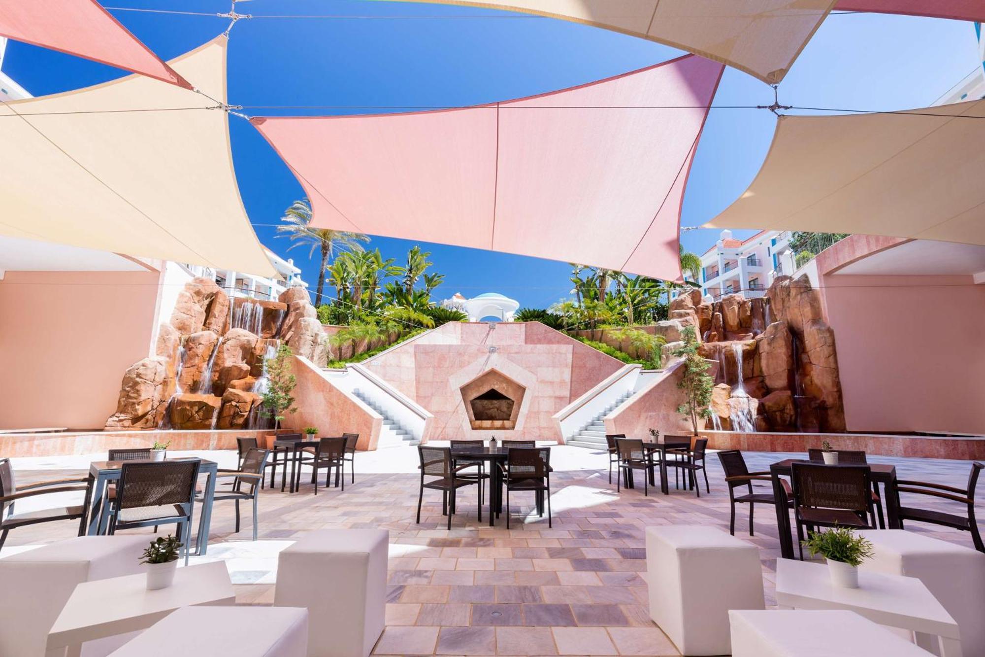 Hilton Station touristique 5*